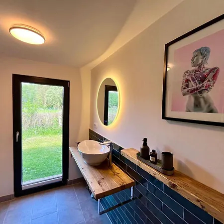 Haus 1 Am Grimnitzsee - Erstklassiges Design, Mit Eigenem Garten Und Nah Am 펜션