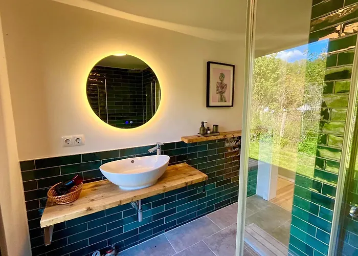 Haus 1 Am Grimnitzsee - Erstklassiges Design, Mit Eigenem Garten Und Nah Am *